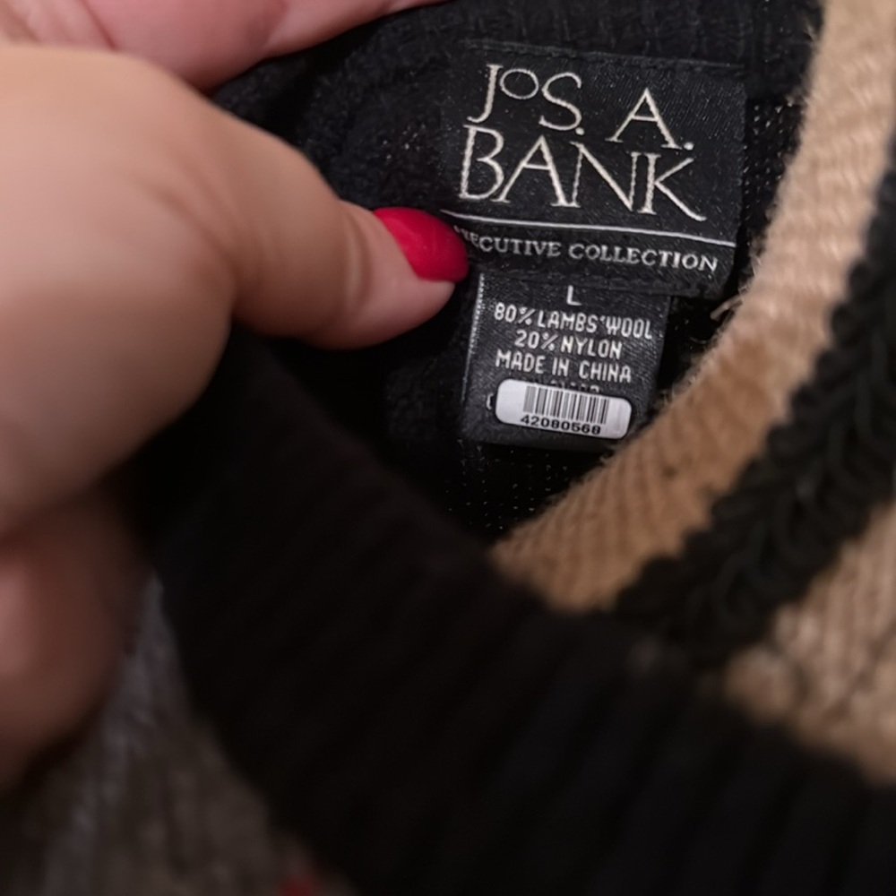 Jos A Bank sweater - Picture 11 of 11